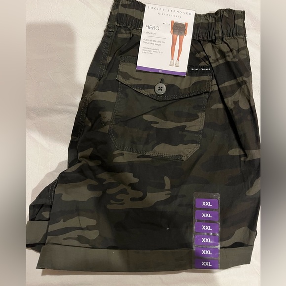 Social Standard Hero Utility Shorts Convertible Length Relaxed Fit Camo XXL - Picture 2 of 7